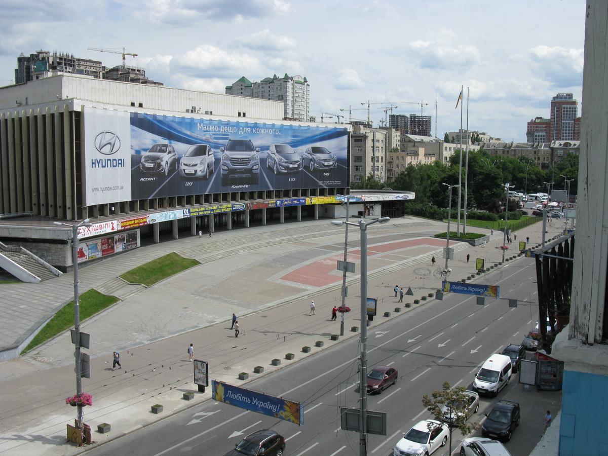 Квартира По Улице Большая Васильковская, 114 Kyiv Exterior photo